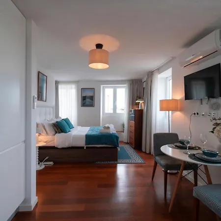 Apartment Emblematic View - Centre *