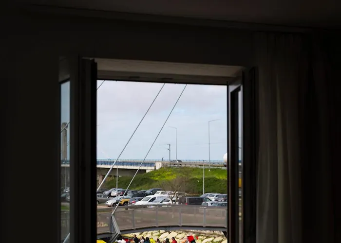 Emblematic View - Centre