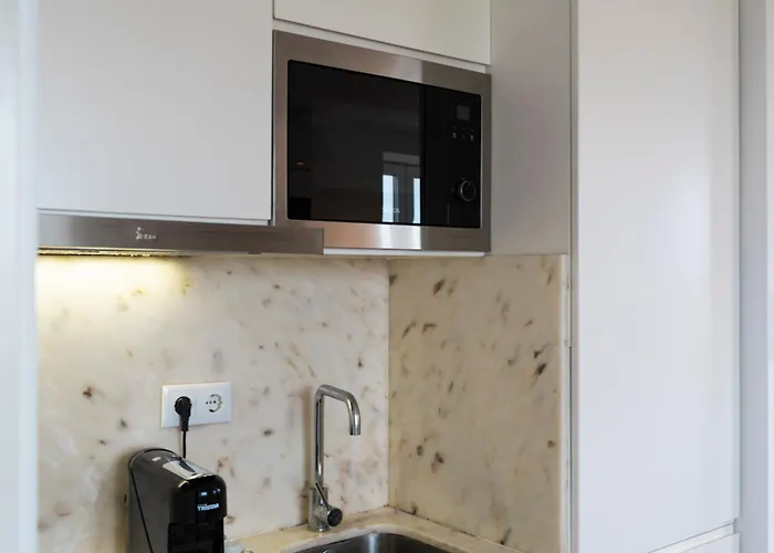 Emblematic View - Centre *