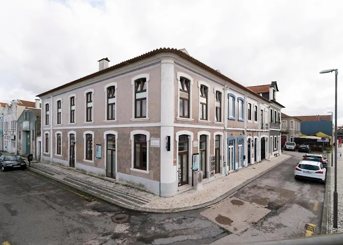 Emblematic View - Centre Apartment *